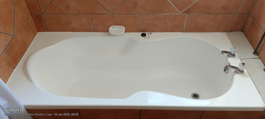 2 Bedroom Property for Sale in Hartenbos Central Western Cape